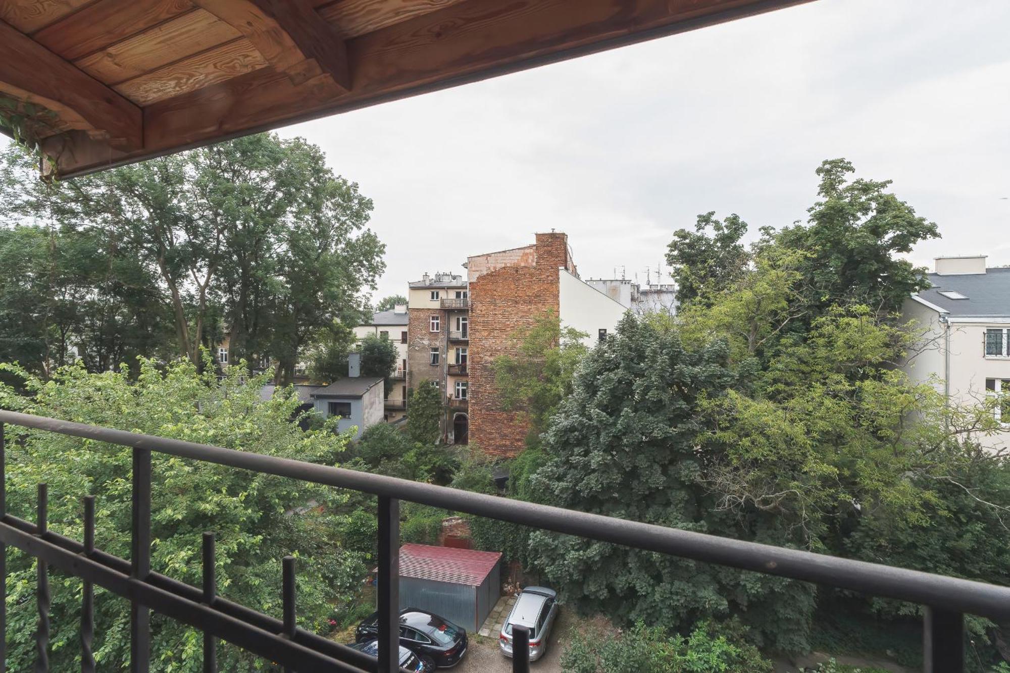 Amaretto Dluga 60 By Renters *